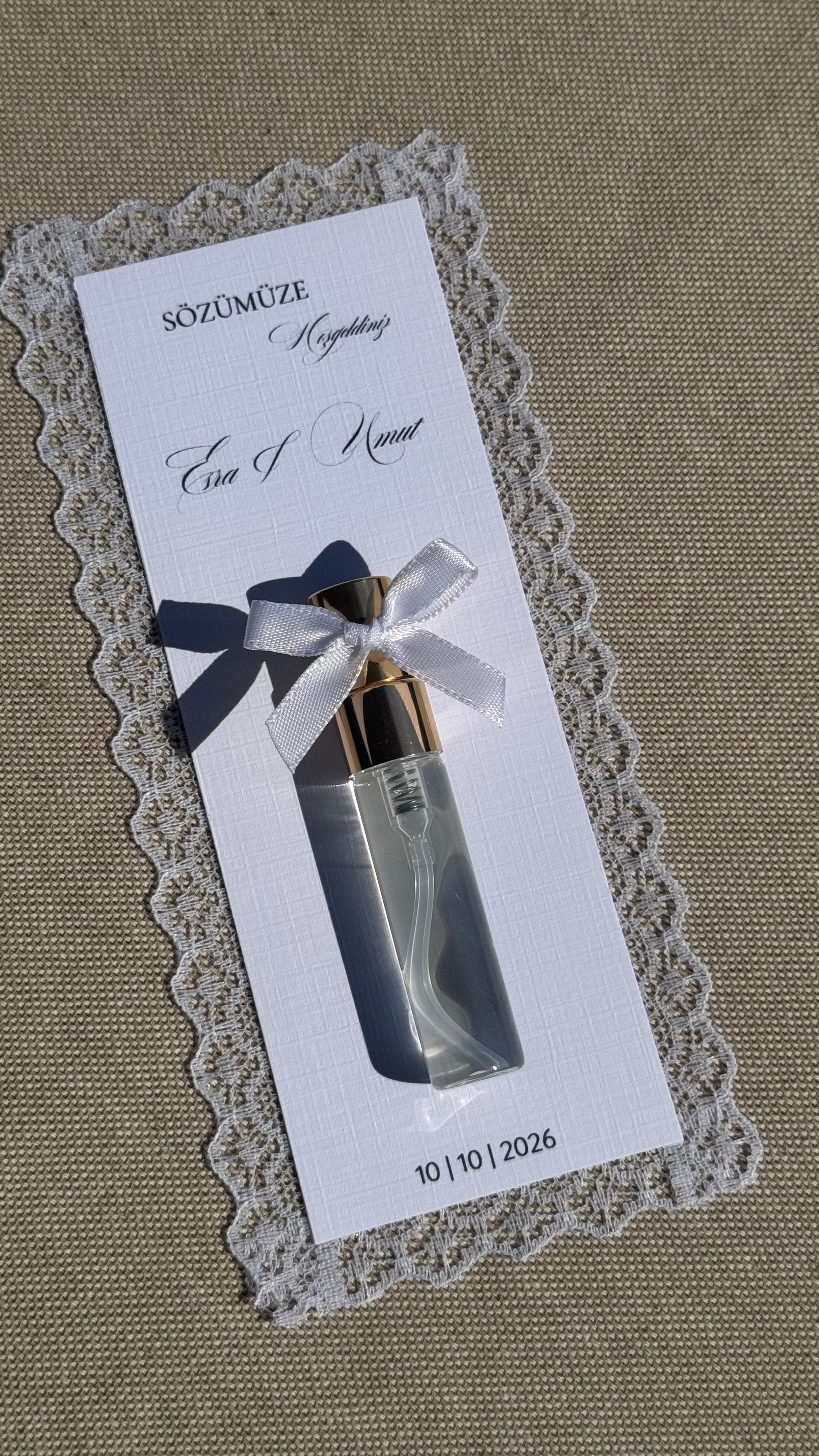 Kolonya-Gastgeschenk mit Spitze für Söz & Nişan