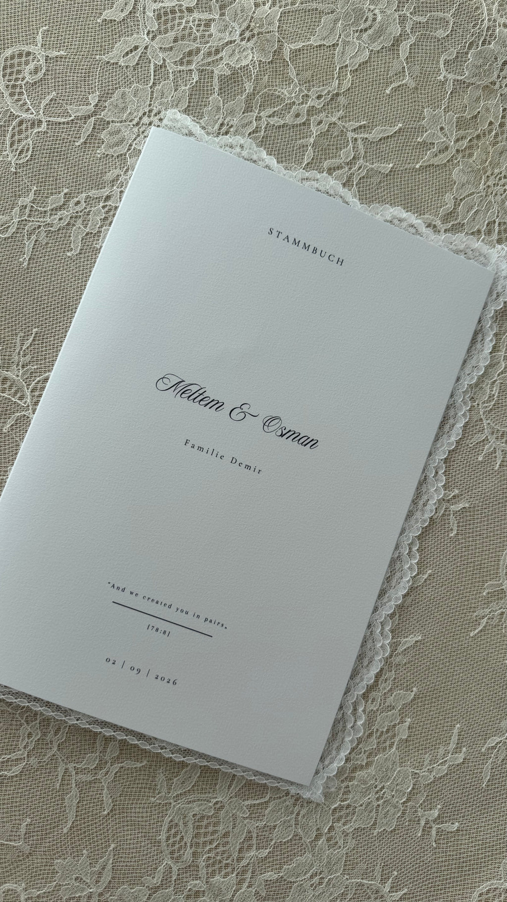 Stammbuch "Spitze" mit Heftklammer und Foto DIN A4