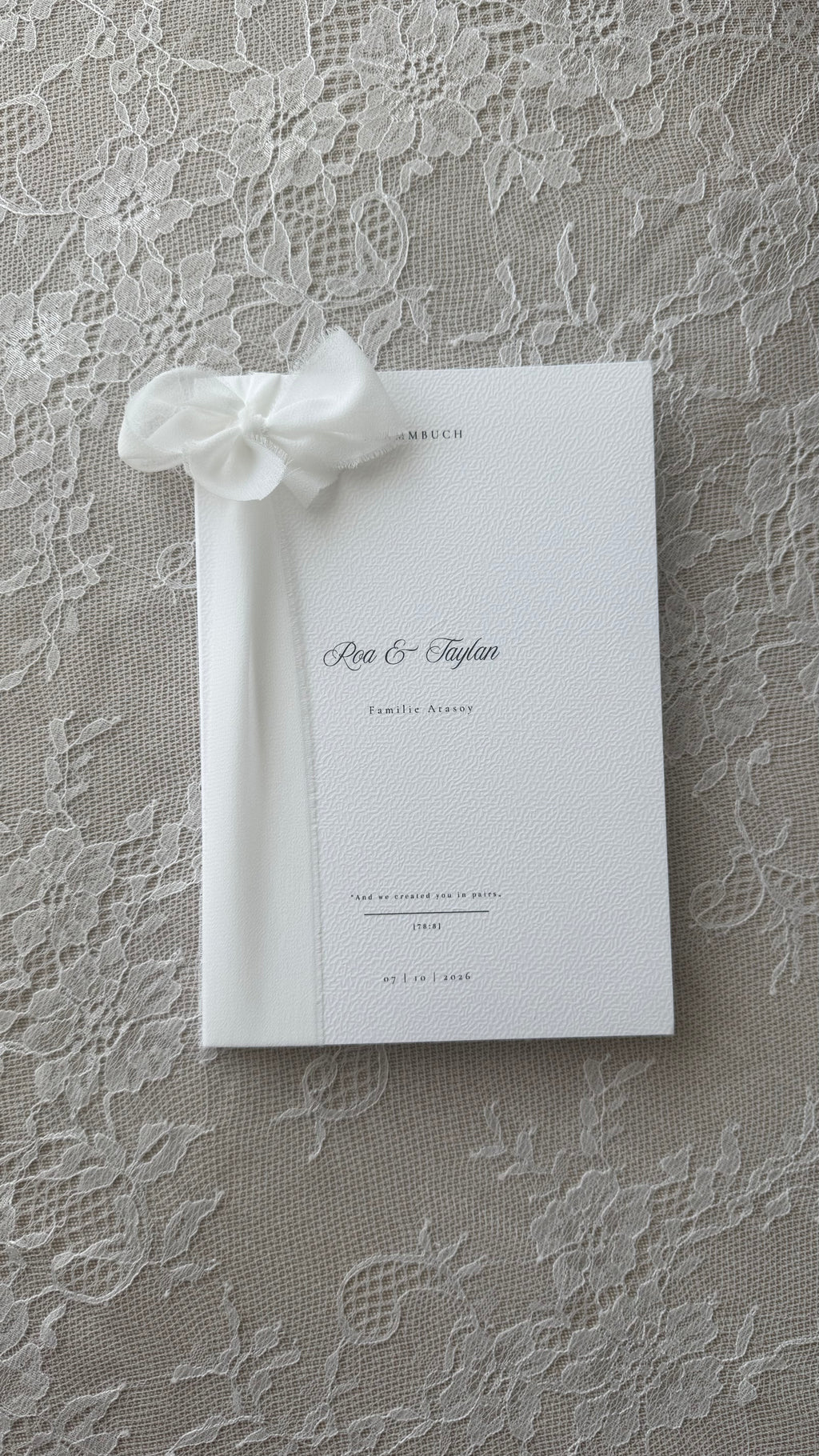 Family book "Spitze" with staple and photo