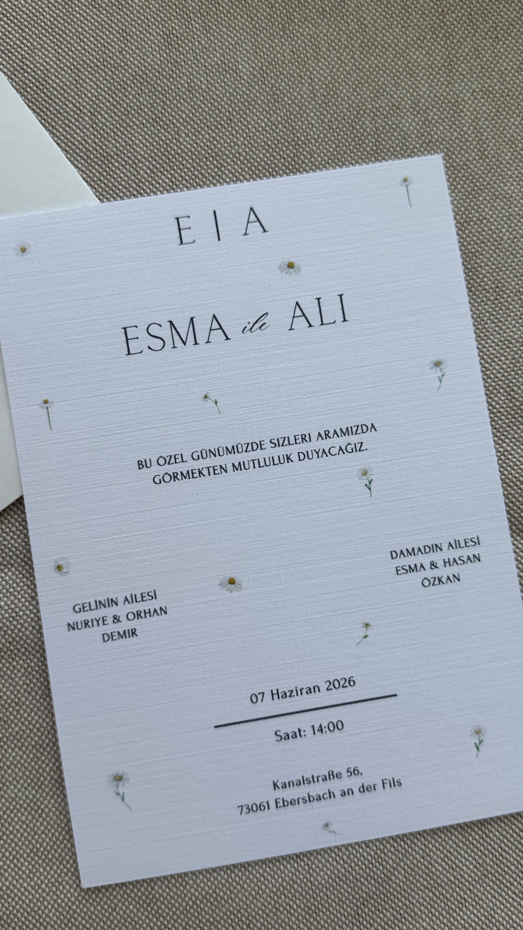 Personalisierte Hochzeitseinladung DIN A6 mit Umschlag
