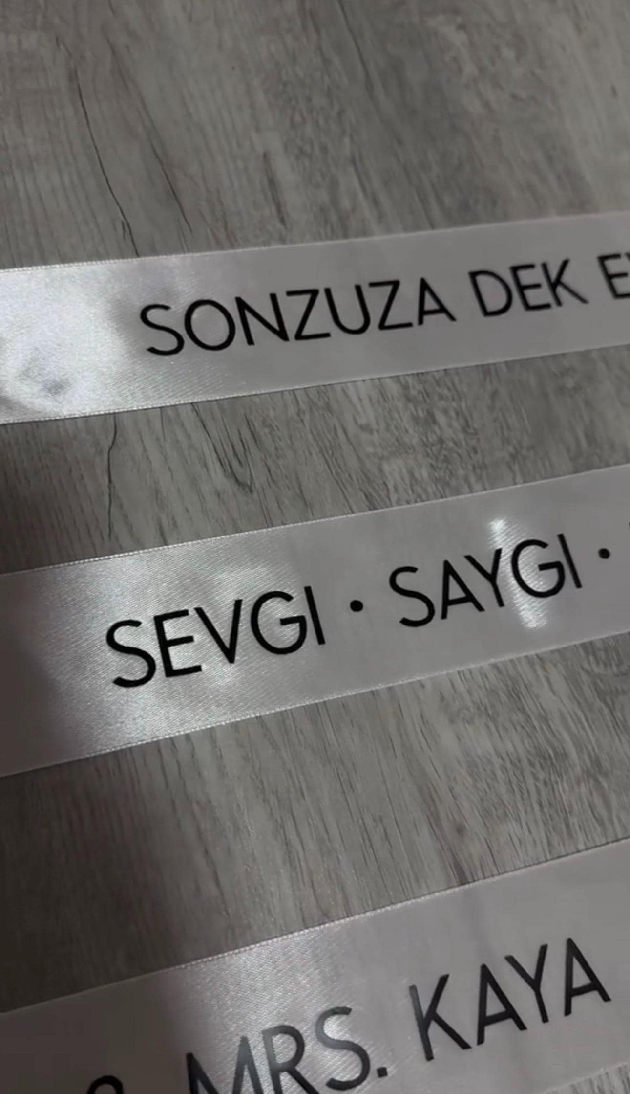 Personalisiertes Hochzeitsband