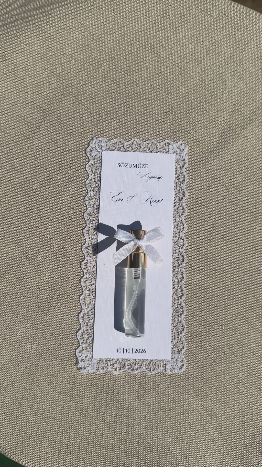 Kolonya-Gastgeschenk mit Spitze für Söz & Nişan